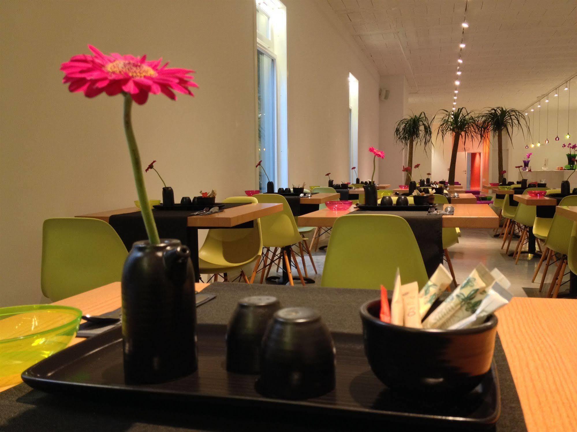 Hotel Corbie Geel Esterno foto